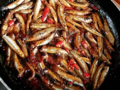 Hình ảnh Cơm cá cơm kho tiêu