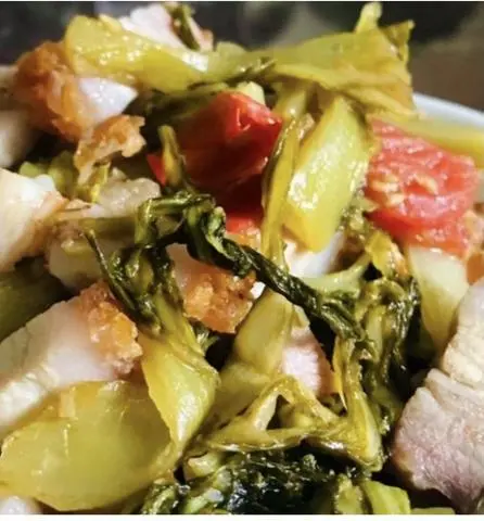 Hình ảnh Heo quay xào cải chua +cơm
