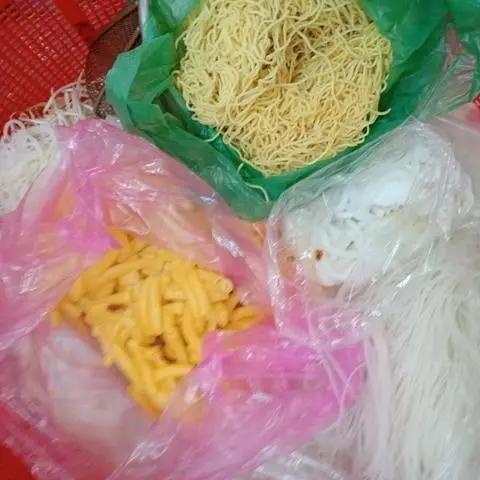 Hình ảnh bún tươi ăn thêm 