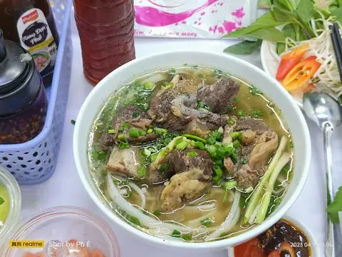 Hình ảnh Phở sườn bò
