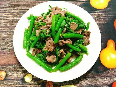Hình ảnh bò xào đọt xu 