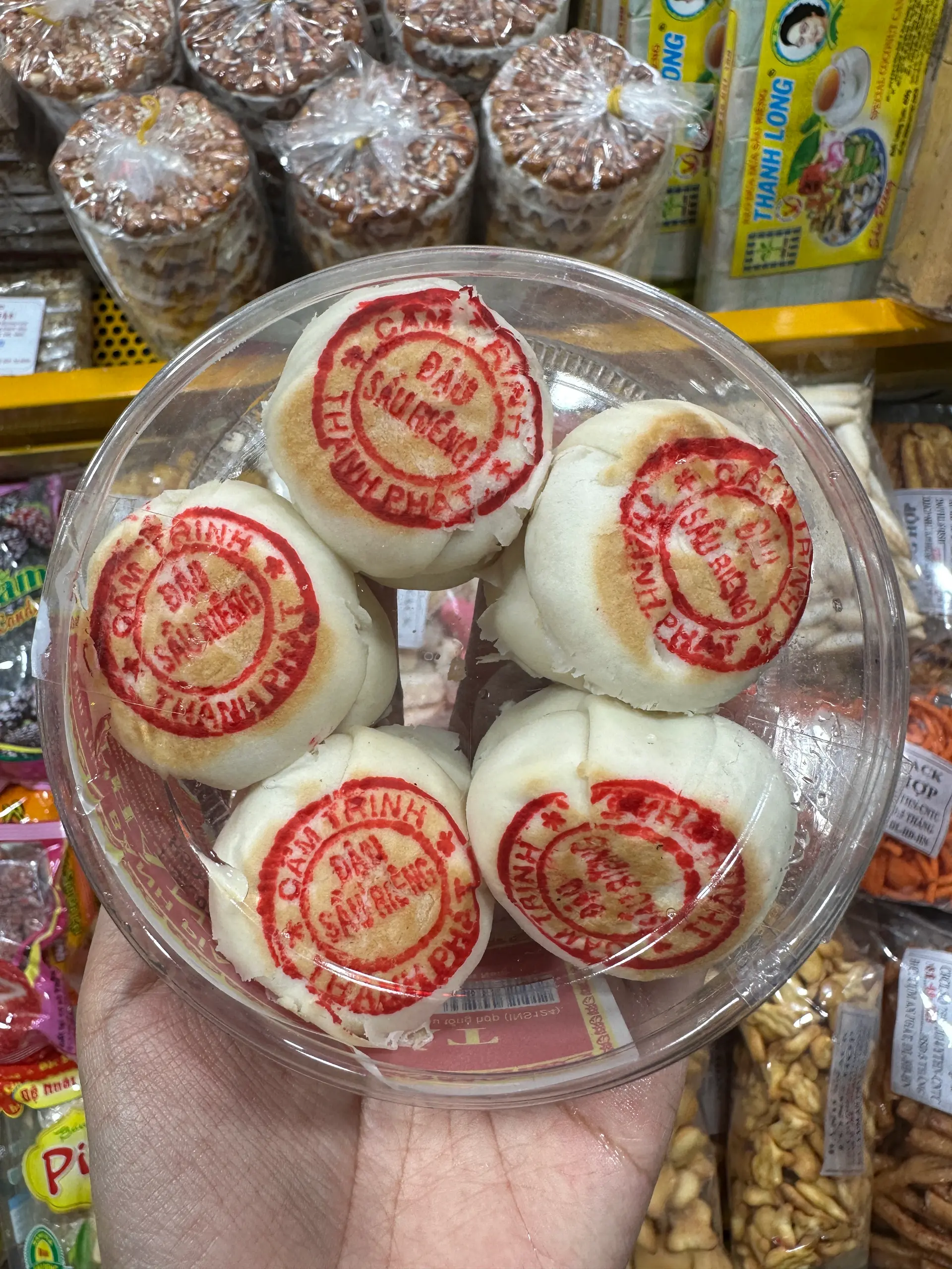 Hình ảnh bánh pía mini hộp tròn 