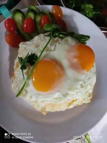 Hình ảnh cơm chiên trứng ốp la