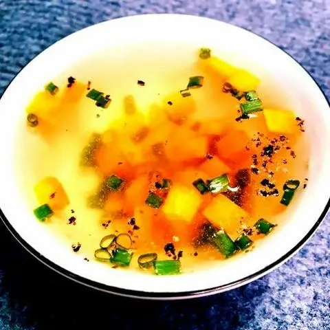 Hình ảnh Phần Canh Súp Gà Hầm