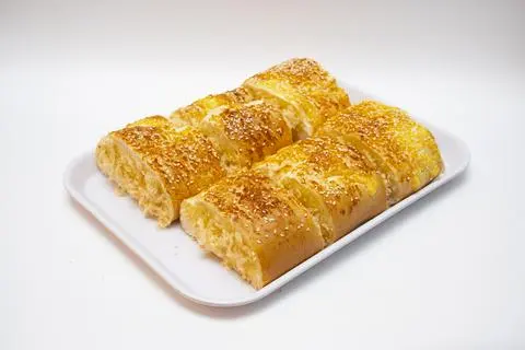 Hình ảnh Bánh Mì Dừa Chà Bông