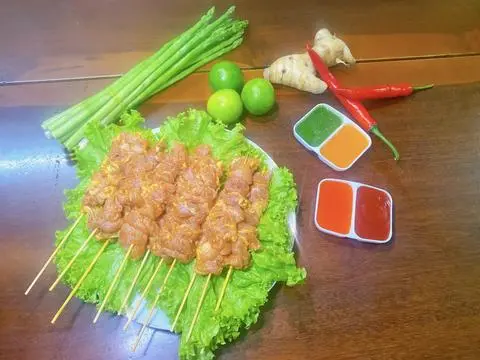 Hình ảnh Xiên thịt heo nướng