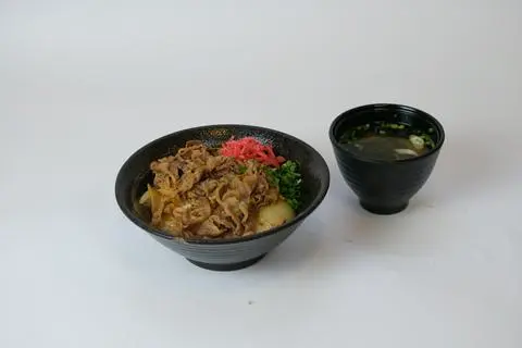 Hình ảnh SPICY GYUDON & MISO SOUP 