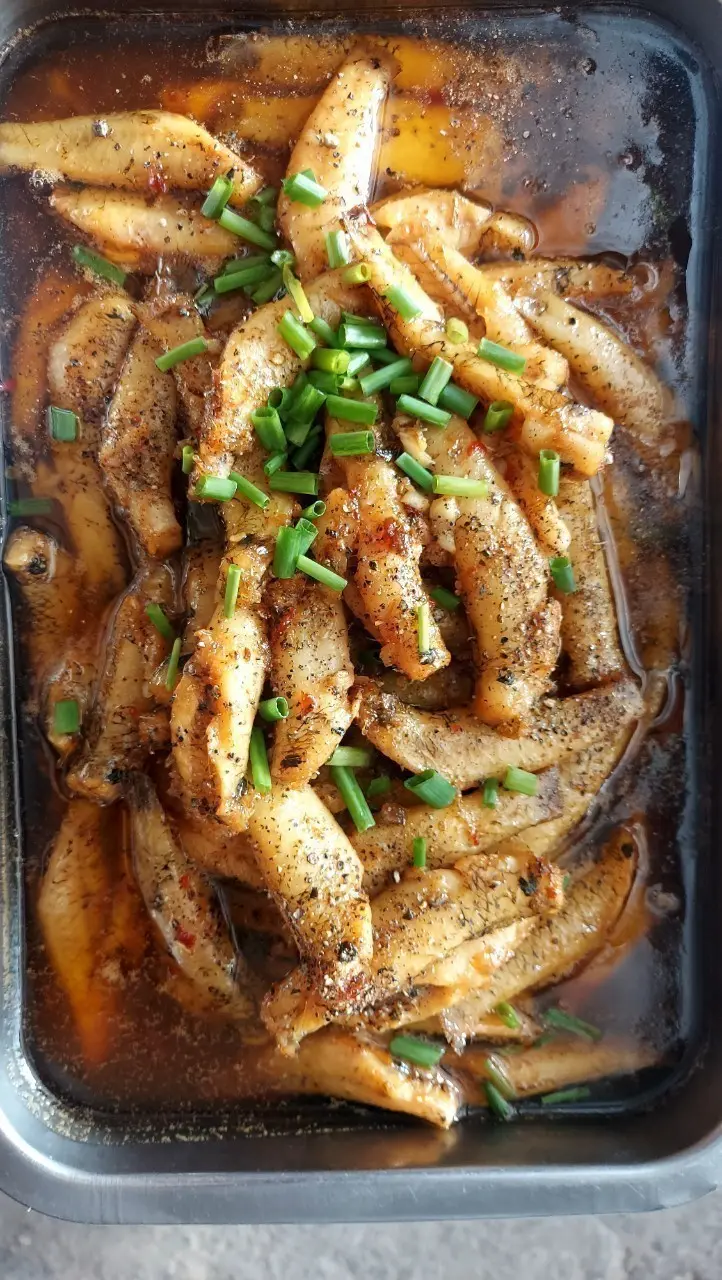 Hình ảnh Cá bống kho tiêu