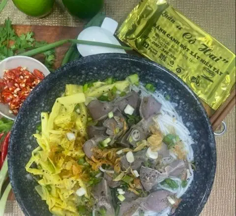 Hình ảnh Bún măng mề vịt