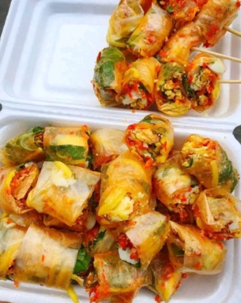 Hình ảnh Bánh tráng cuốn bơ - 2 cuốn