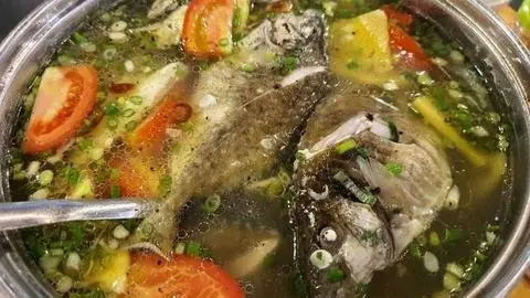 Hình ảnh Cơm Cá Kình Huế Nấu Thơm