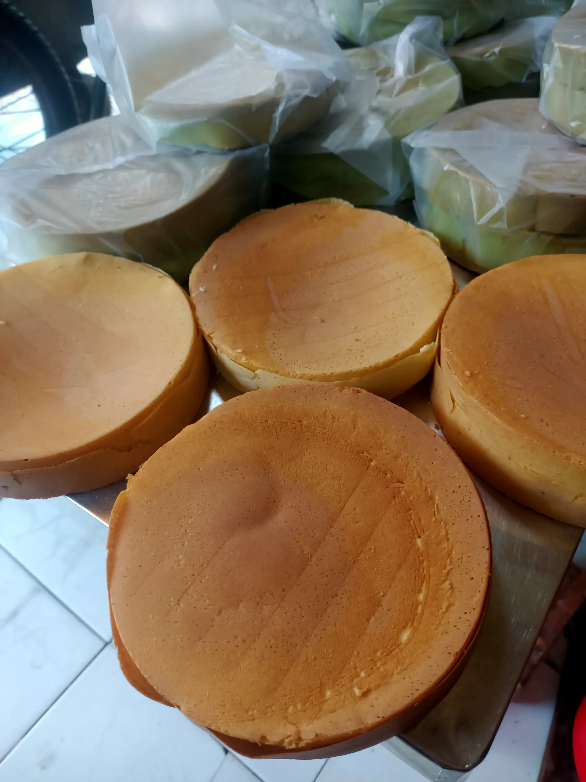 Hình ảnh Bánh vàng nhân bơ đường