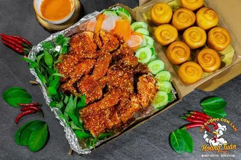 Hình ảnh 1 Gà Nướng Muối Ớt + 10 Bánh Bao  