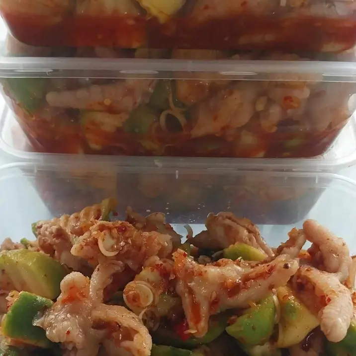 Hình ảnh Chân Gà Rút Xương Sốt Thái 