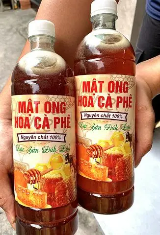Hình ảnh MẬT ONG HOA CÀ PHÊ CHAI 1 LÍT