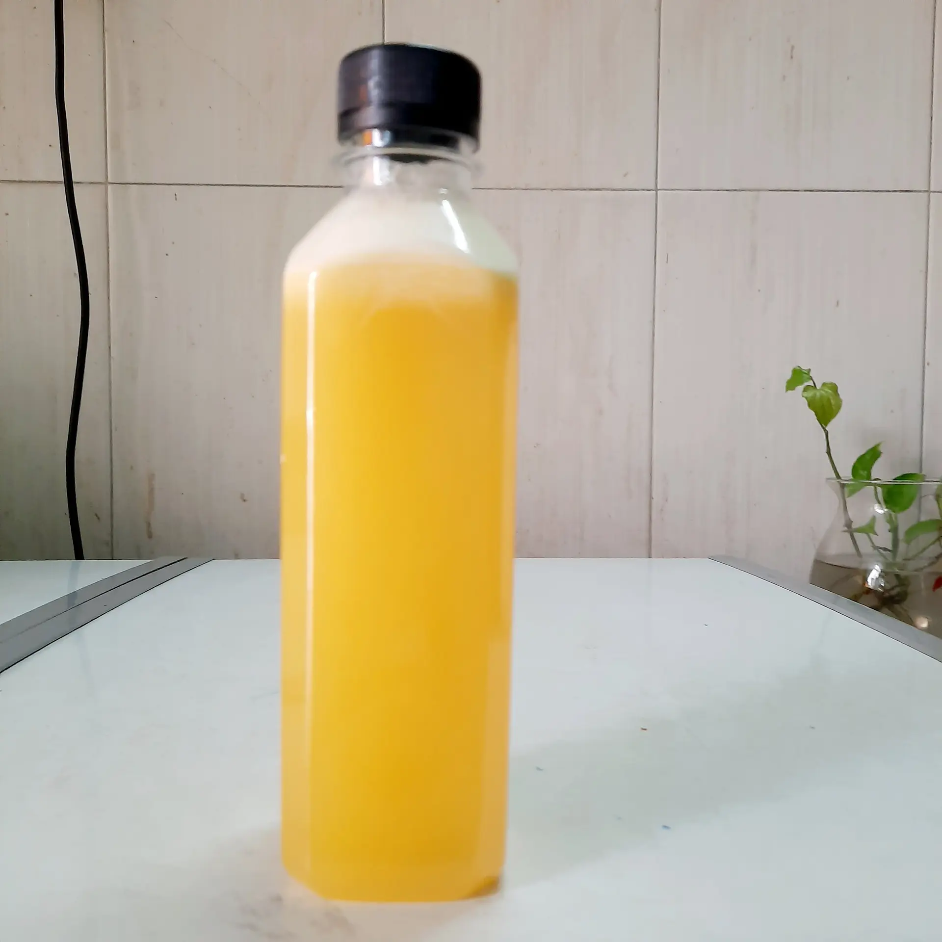 Hình ảnh Nước Ép Thơm Tươi Chai Nguyên Chất/330ml 