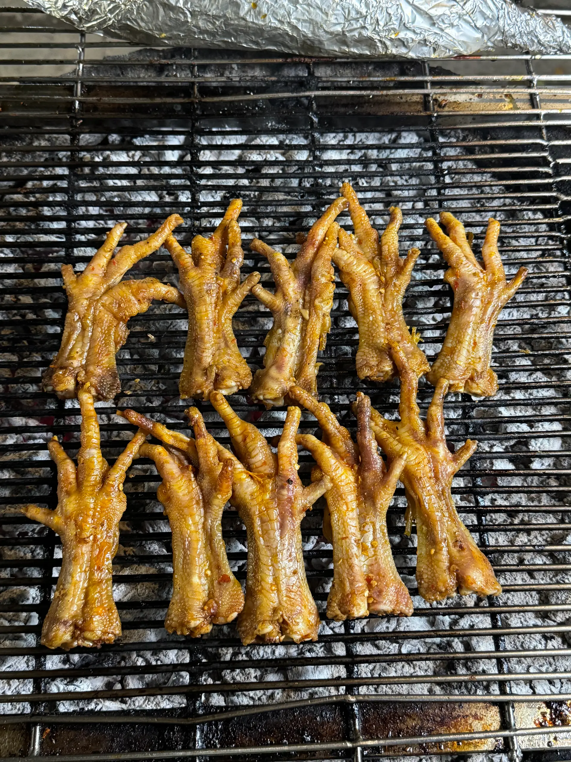 Hình ảnh Chân Gà Nướng (1 cặp)