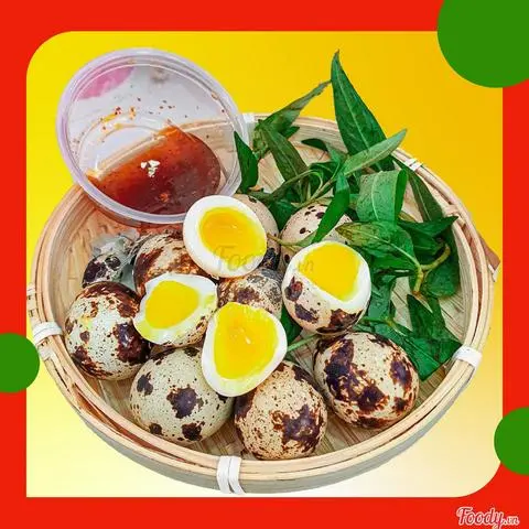 Hình ảnh Trứng cút lòng đào (10 trứng)