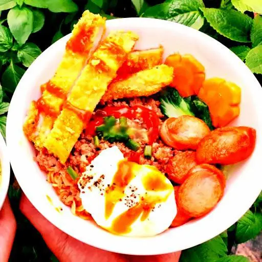 Hình ảnh Mì Trộn Sốt Tonkatsu Đặc Biệt