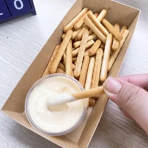 Hình ảnh Bánh que chấm sốt phô mai