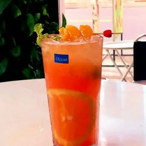 Hình ảnh Trà đào dứa vàng