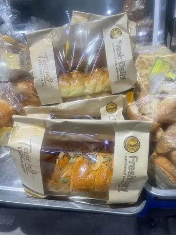 Hình ảnh Bánh mì hoa cúc