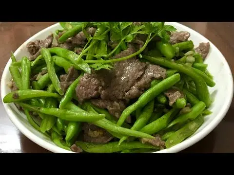 Hình ảnh Cơm Bò xào đậu ve