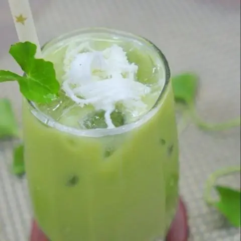 Hình ảnh rau má sữa ly 800