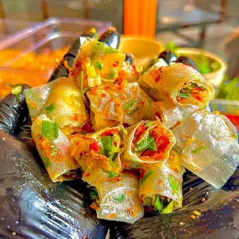 Hình ảnh Cuốn trộn mỡ hành 