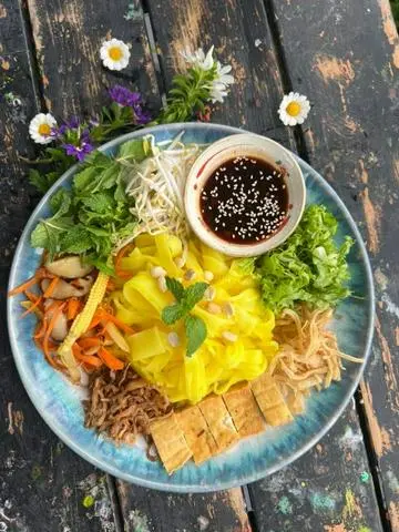 Hình ảnh Mì Quảng Trộn Chay