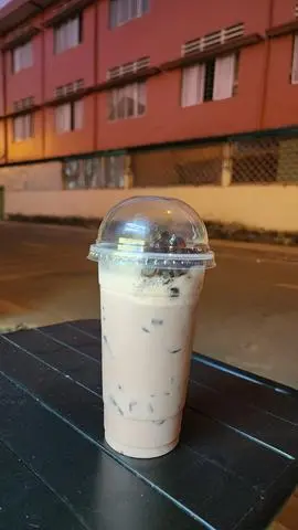 Hình ảnh Sữa gấu latte khoai môn tím mơ mộng