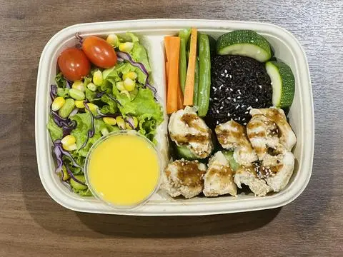 Hình ảnh cơm gà sốt Teriyaki 
