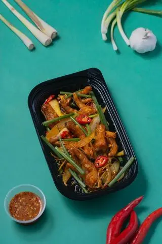 Hình ảnh Combo viên chiên  thập cẩm sốt mắm tỏi phần lớn