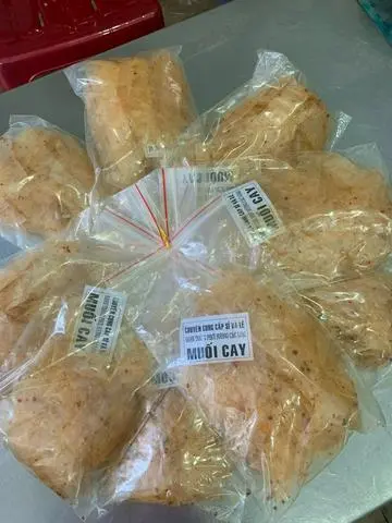 Hình ảnh Bánh tráng muối cay