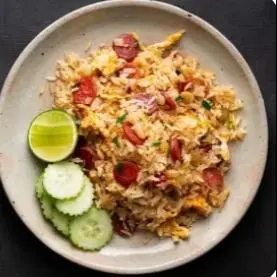 Hình ảnh cơm chiên lạp xưởng trứng