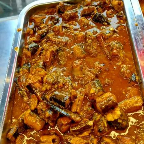 Hình ảnh Cơm lươn kho sả ớt
