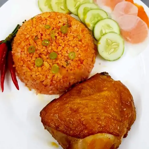 Hình ảnh Cơm má đùi