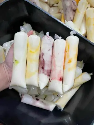 Hình ảnh combo 20 bịch sữa chua dẻo