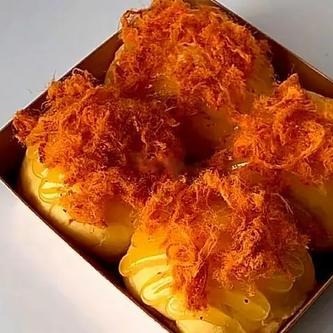 Hình ảnh Bánh mì bơ ruốc nhân bơ