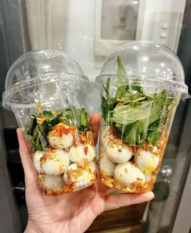 Hình ảnh Trứng Cút Lắc ( 10 Trứng )