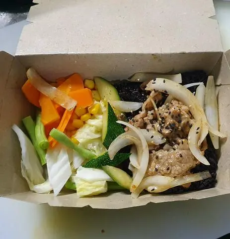 Hình ảnh Bò xào - rau củ mix