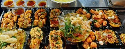Hình ảnh Bánh tráng trộn da heo