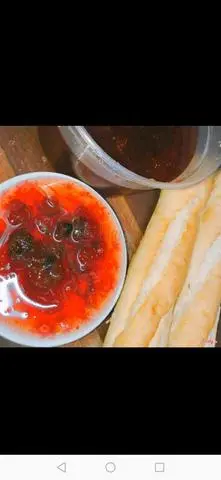 Hình ảnh Bánh Mì Que Mứt Dâu