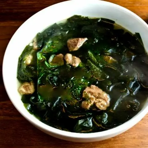 Hình ảnh Canh rong biển thịt bằm