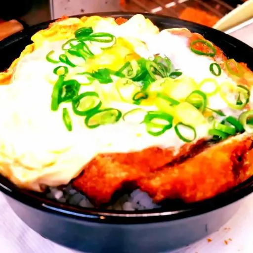 Hình ảnh Cơm Katsudon Truyền Thống - mềm