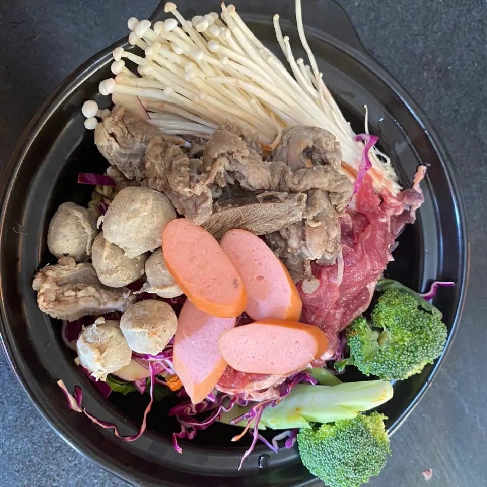 Hình ảnh Mì kim chi bò thập cẩm