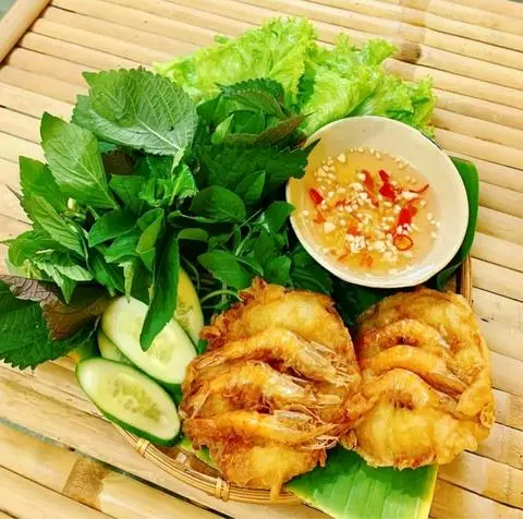 Hình ảnh Bánh Tôm Hồ Tây (2 cái)