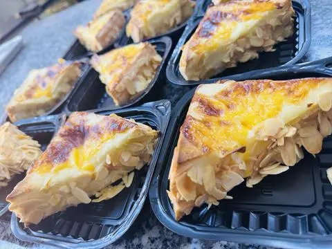 Hình ảnh Sandwich nướng phô mai