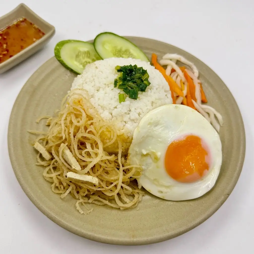 Hình ảnh CƠM ỐP LA - BÌ