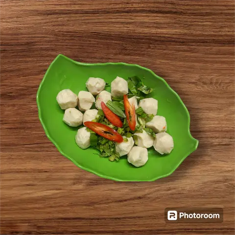Hình ảnh Cá viên thả lẩu